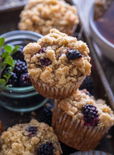 Blackberry Muffins Easy, Wandering Chickpea, Vegan Desert Recipes, Vegan Muffin, Blackberry Muffins, Vegan Banana Muffins, Crumb Muffins, Muffins Easy, Banana Crumb Muffins