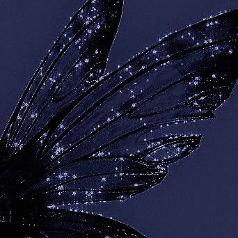 Black glitter wings Pastel Food, Cute Fanart, Fairy Wallpaper, Pix Art, Magic Aesthetic, Fairy Wings, Dark Hair, A Man, Stars