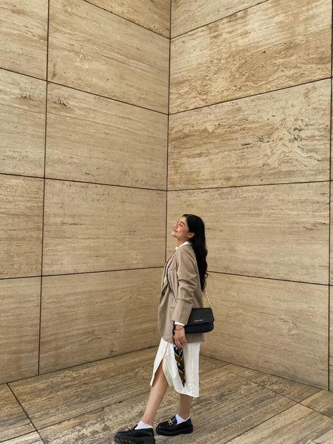 Beige blazer | long beige dress | autumn | blazer | loafers | vintage vibes | loafers with white socks | outfit | ootd for autumn | museum outfit | museum date outfit | museum | date outfit | elegant outfit | scarf with outfit | neck scarf | brown scarf | black scarf | scarf Scarf With Outfit, Dress Blazer Outfit, White Socks Outfit, Long Beige Dress, Museum Date Outfit, Dress And Blazer Outfit, Beige Socks, Museum Outfit, Socks Outfit