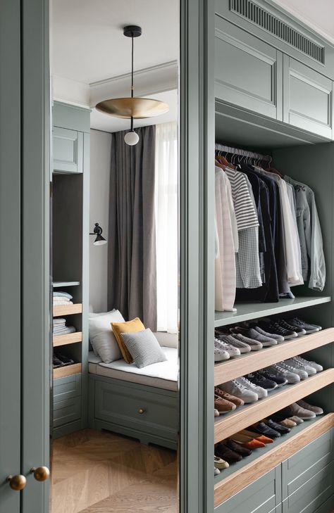 Closet With Sitting Area, Wallpaper Closet, Closet Storage Ideas, Primary Closet, Closet Wallpaper, Light Blue Walls, Closet Remodel, Closet Decor, Dream Closets