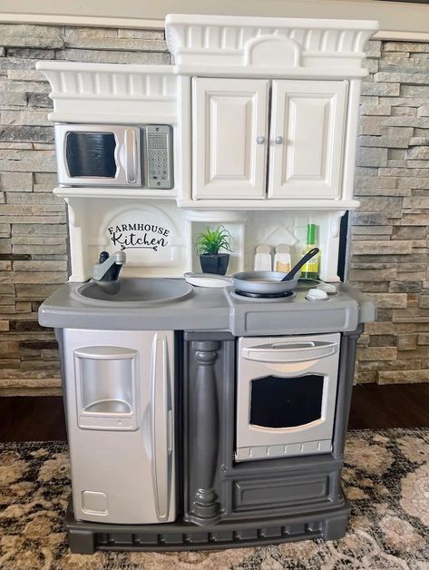 Plastic Kitchen Makeover Kids, Diy Play Kitchen Makeover, Plastic Kitchen Makeover, Plastic Play Kitchen Makeover, Little Tikes Truck Makeover, Toy Kitchen Makeover, Play Kitchen Makeover, Simple Farmhouse Kitchen, Kitchen Restoration