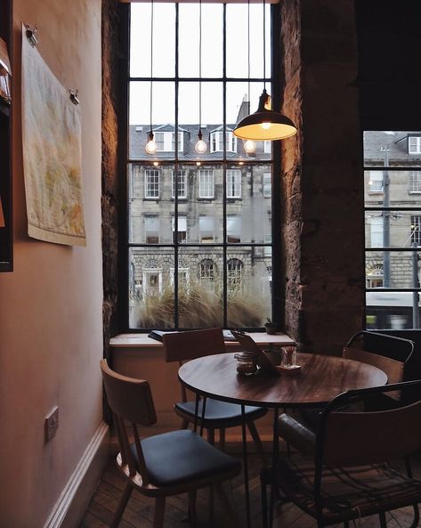 My Tea Guide to Edinburgh — exploring edinburgh Edinburgh Beach, Tea Guide, Edinburgh Restaurants, Small Sitting Areas, David Suchet, Casa Retro, London Cafe, Edinburgh City, My Tea