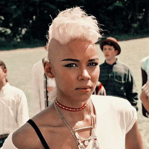 Alexandra Shipp Storm, Xmen Icons, Storm Icon, Hank Mccoy, Rogue Xmen, Xmen Movie, Storm Marvel, James Howlett, Peter Maximoff