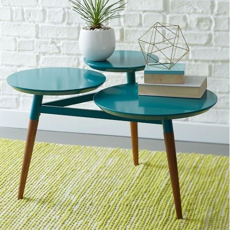 Square coffee table styling