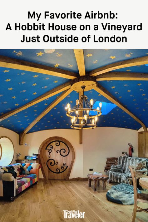 Hobbit Airbnb, Hobbit Style, Earth Houses, Hobbit Houses, Bodiam Castle, Dome Ceiling, Natural Pond, Front Deck, Hobbit House