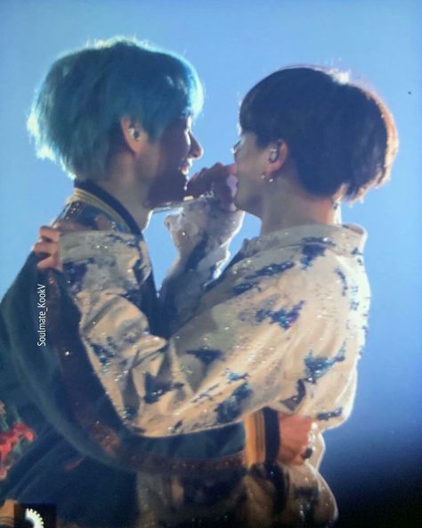 #Taehyung #Jungkook #BTS #KimTaehyung #JeonJungkook #vkook #Taekook #BTSV #bangtan #TaeTae #JK #bangtanboys #V #kookie #DNA  #bangtansonyeondan Kookv Fanart, Spirit Fanfic, Icons Bts, Jungkook V, Vkook Fanart, Bts Vkook, Boy Band, Nanotechnology, Power Couple