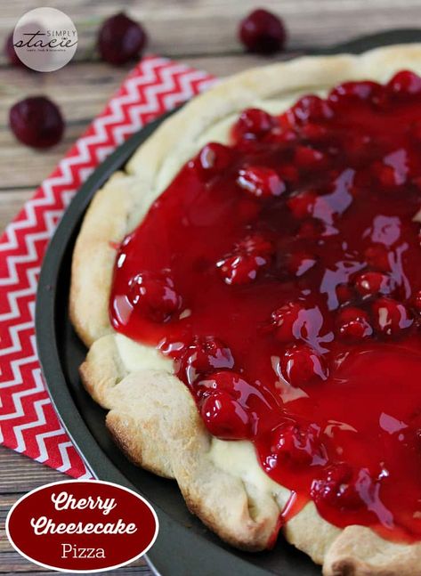 Cheesecake Pizza, Pillsbury Pizza, Dessert Pizza Recipes, Baking Pizza, Cake Cherry, Delicious Pizza Recipes, Homemade Pizza Crust, Pillsbury Recipes, Cherry Filling