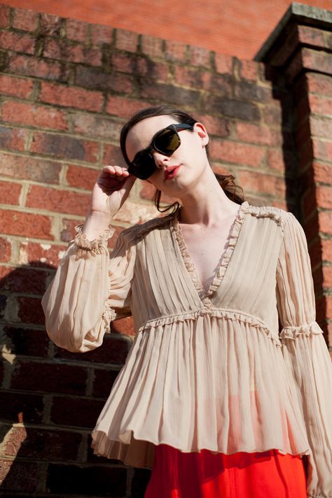 Red Fashion Photography, Nude Tops, Steven Alan, Photography Styling, Fashion Designs, Photography Work, Peasant Top, Black Sunglasses, Peasant Tops