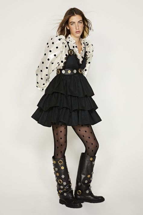 Fausto Puglisi Pre-Fall 2019 Collection - Vogue Polka Dot Tights, Polka Dots Outfit, Fausto Puglisi, Casual Day Dresses, Couture Designers, Over 50 Womens Fashion, Kinds Of Clothes, 2019 Fashion, Fashion Show Collection