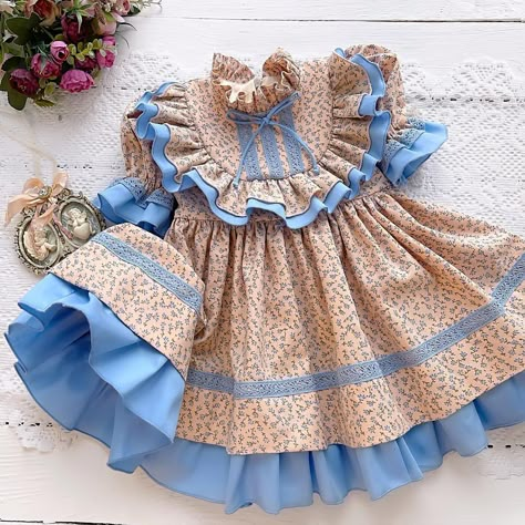 Baby Summer Dresses, Court Dresses, Vintage Toddler, Baby Dress Design, Vintage Baby Girl, Baby Frocks Designs, Dress Birthday, Girl Princess Dress, Frocks For Girls