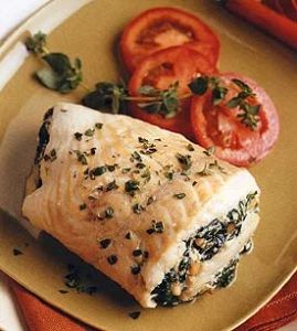 Stuffed Sole, Flounder Fish Recipes, Stuffed Flounder, Walleye Recipes, Flounder Recipes, Stuffed Fish, Chopped Vegetables, Fish Fillets, Fish Recipe