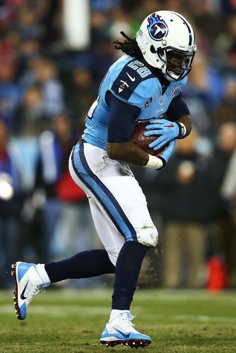 Tennessee Titans Team Photos - ESPN Chris Johnson, Houston Oilers, Team Photos, Tennessee Titans, Football Helmets, Ncaa, Tennessee, Latest News, Nfl