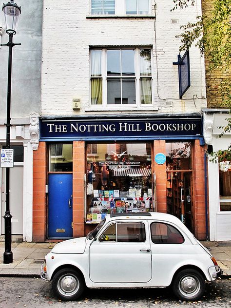 The Notting Hill Bookshop - 13 Blenheim Crescent, Notting Hill, London. Famous place from the movie "Notting Hill". Notting Hill Bookshop, London Baby, Book Shop, Voyage Europe, London Town, London Calling, London Love, Notting Hill, Famous Places