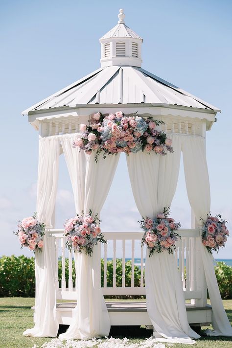 Gazebo Decorating Ideas Wedding, Black Champagne Wedding, Gazebo Wedding Ceremony, Gazebo Chandelier, Champagne Wedding Themes, Proposal Decor, Gazebo Wedding Decorations, Wedding Cermony, Honolulu Wedding