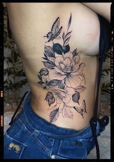 Side Rib Cover Up Tattoos Women, Big Side Tattoos Women Ribs, Women’s Rib Tattoo Ideas, Ribcage Floral Tattoo, Floral Side Piece Tattoo, Floral Side Tattoos Women Ribs, Side Tattoos Women Cover Up, Women’s Rib Tattoo Cover Up, Side Piece Tattoos For Women Ribs