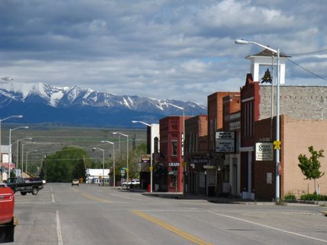 2. Big Timber - of 10 most charming small towns in Montana Big Timber, Montana Vacation, Montana Mountains, Montana Travel, Montana Usa, Big Sky Country, Mountain Town, On The Road Again, Best Places To Live