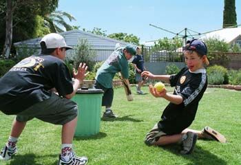 Aussie Day means backyard cricket using the bin for wickets, hills hoist in backyard and all the kids wearing hats and zinc! Backyard Cricket, Play Backyard, Hills Hoist, Backyard Christmas, My Generation, Aussie Christmas, Australian Christmas, Big Backyard, Family Is Everything