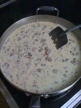 Sawmill Gravy (Paula Deen). I would add pepper to taste rather than what the recipe calls for. Sawmill Gravy, Paula Dean, Country Fried Steak, Country Fried, Paula Deen Recipes, Sausage Gravy, Homemade Biscuits, Southern Cooking, Gravy Recipes