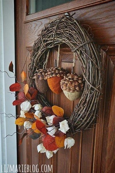 Easy Fall Wreaths, Fun Fall Crafts, Fall Front Porch Decor, Diy Thanksgiving, Front Porch Decor, Diy Fall Wreath, Fall Front Porch, Fall Outdoor Decor, Fall Crafts For Kids