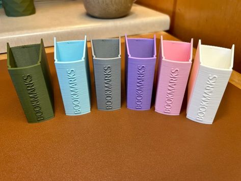 Book Shaped Bookmark Holder Gifts for Readers Bookshelf Decor Display - Etsy Bookmark Display Ideas, Bookmark Storage, Bookmark Display, Bookmark Organizer, Bookmark Holder, Miniature Book, Bookshelf Desk, Library Ideas, Bookshelf Decor