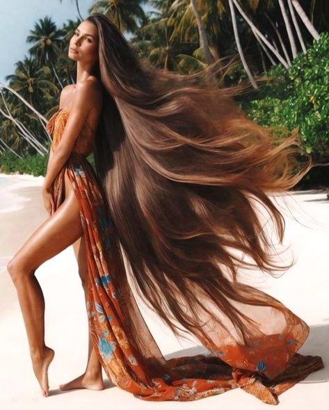 Long Wild Hair, Wind Blown Hair, Wild Hair, Beautiful Long Hair, Washing Hair, Rapunzel, Hair Looks, Long Hair, The Sun