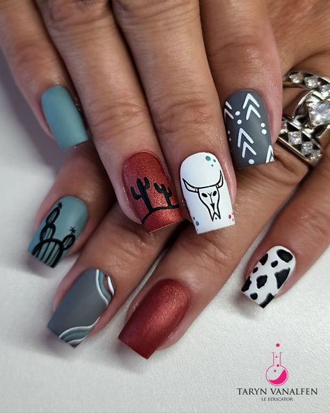 Western Style Nails, Country Acrylic Nails, Rodeo Nails, Horse Nails, Cowboy Nails, Country Glam, Western Nails, Country Nails, Cow Nails