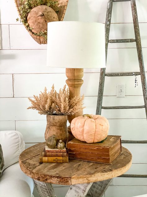 Side Table Fall Decor, Fall End Table Decor Ideas, Fall End Table Decor, Fall Side Table Decor, Autumn Vignettes, End Table With Lamp, Front Yard Flower Bed, Table With Lamp, Table Vignettes