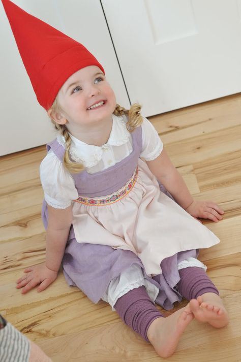 Clever Halloween Costumes For Kids, Garden Gnome Costume, Garden Gnomes Costume, Toddler Garden, Gnome Party, Gnome Costume, Clever Costumes, Mascaras Halloween, Clever Halloween