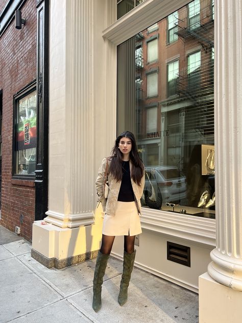 Green Suede Boots Outfit, Cream Leather Skirt Outfit, Leather Pencil Skirt Outfit, Green Suede Boots, Suede Boots Outfit, Tall Boots Outfit, Cream Leather Jacket, Cream Outfit, Office Fits