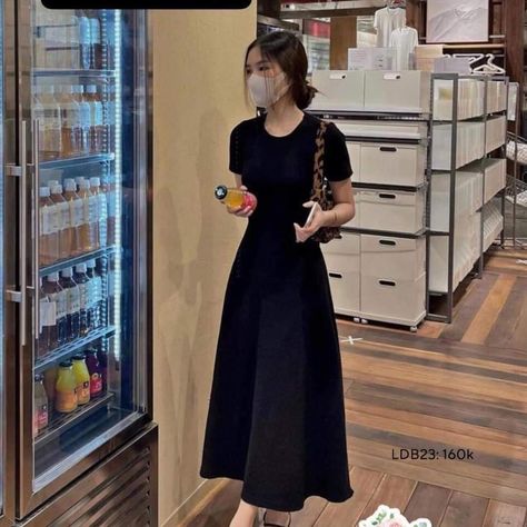 Dress Korean Style Simple, Korean Long Dress, Long Dress Korean Style, Long Dress Korean, Looks Rihanna, Dress Korea, Stylish Short Dresses, Fashion Top Outfits, Modest Dresses Casual