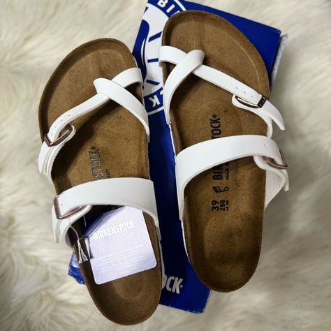 Authentic Birkenstock Mayari Sandal Brand New- Never Worn Size: Women’s 39 (8-8.5) Color: White Birkenstock White, White Birkenstocks, Shoes Birkenstock, Woman Sandals, Shoes Socks, Gettin Hitched, Birkenstock Mayari, Sandals Brands, Birkenstock Shoes