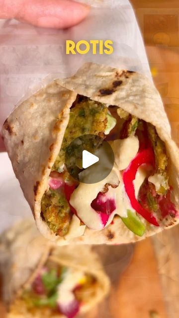 Thecrazyindianfoodie® - Mumbai on Instagram: "Smashed falafel wrap! Healthy and High protein wrap recipe.   Welcome to Ep 3 of my healthy recipe series.   I’ve lost 7 kgs in a month and this dish is something I eat atleast once a week for dinner. It’s so so tasty and filling & a great way to use leftover roti too.  Overall I’ve soaked 1.5 cups chickpeas for 12-15 hours overnight (they increase in quantity after soaking). Out of that used 1 cup as it is for falafel and cooked 1 cup in the pressure cooker until tender for hummus.   The crispy falafel (without frying) over the roti with creamy hummus and crunchy, pickled vegetables make for a great tasteful meal. It’s the perfect healthy one meal dinner.   Detailed recipe is pinned in comments.   Follow @thecrazyindianfoodie for more.   #Thec Smashed Falafel Wrap, Roti Wrap Recipe, Smashed Falafel, Protein Recipes Healthy, Falafel Wrap Recipe, Falafel Recipes, Recipes Healthy Vegetarian, Leftover Roti, Wrap Healthy