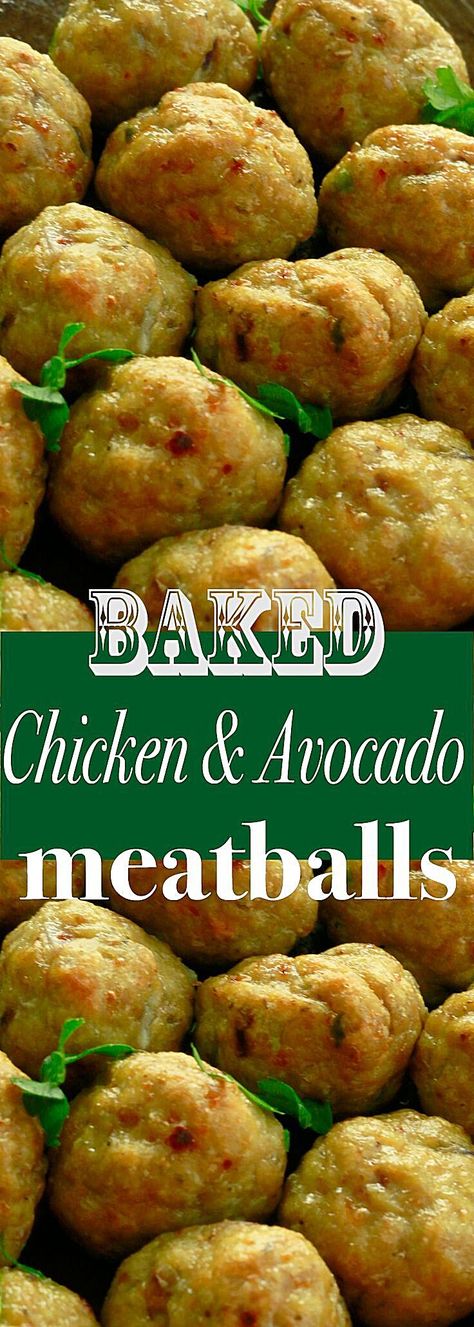 Soft and easy chicken meatballs as appetizers or main, served with barbecue / marinara sauce. Today it is meatball time! Not beef. Not pork. Not veal. Not turkey. Lean ground chicken. Healthy but can be a little dry. Not these babies. Mashed ripe avocado is mixed into the ground chicken for some healthy fat and … Baked Chicken Avocado Meatballs - Baked chicken avocado meatballs (ground chicken, avocado, egg, breadcrumbs, seasonings). #recipesforeveryone #foodpornshare #foodblog #recipecreation # Meatballs Chicken, Healthy Meatballs, Baked Chicken Meatballs, Chicken And Avocado, Avocado Recipes Healthy, Avocado Dessert, Avocado Salat, Stuffed Avocado Healthy, Chicken Meatballs