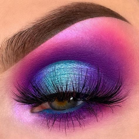 Puppy Eyes Makeup, Makeup Hooded Eyes, Burgundy Eye Makeup, James Charles Palette, Monolid Eye Makeup, Rainbow Eye Makeup, Halo Eye Makeup, Orange Eye Makeup, Big Eyes Makeup