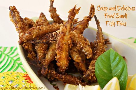 Smelt Fish Recipe, Fried Smelt Recipe, Fried Smelts, Smelt Recipe, Fish Fries, Fried Seafood, Sardine Recipes, 7 Fishes, Seven Fishes