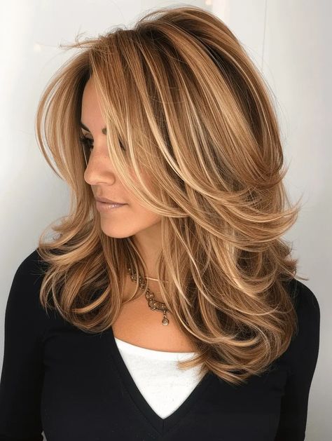 Medium Length Haircut With Layers, Shoulder Length Layered Hair, Haircut With Layers, Best Hairstyles For Women, Butterfly Haircut, Medium Layered Haircuts, Medium Length Hair With Layers, The Best Hairstyles, Shoulder Length Hair Cuts