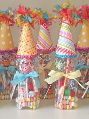 Stinkin cute party favors!  wait.  Are those repurposed honey bear containers?  LOVE it! Ge Bort, Festa Party, Childrens Party, Birthday Fun, Diy Party, Holidays And Events, A Group, Kids Birthday Party, Party Gifts