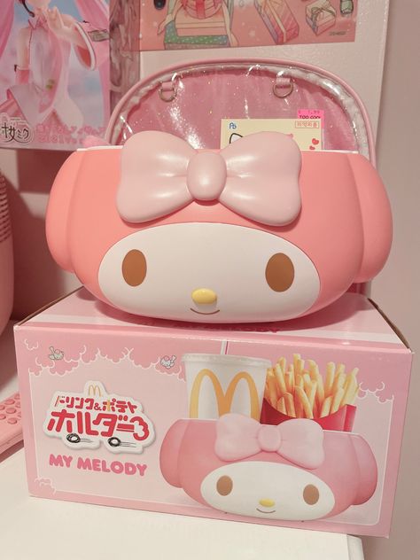 My Melody Collection, My Melody Mcdonalds, My Melody Items, My Melody Stuff, Hello Kitty Bedroom, Sanrio Stuff, Kawaii Things, Melody Hello Kitty, Hello Kitty Coloring