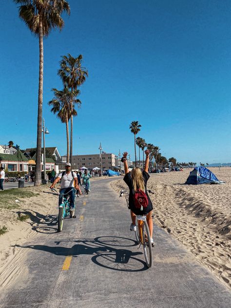 Life In La Aesthetic, Cali Astethic, So Cal Aesthetic, Santa Monica Aesthetic, Colorful Widgets, Champagne And Sunshine, Summer In California, California Activities, Aesthetic Usa