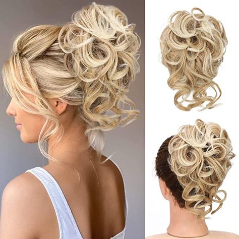 Amazon.com : Messy Bun Hair Piece, Messy Hair Bun Scrunchies for Women Tousled Updo Bun Synthetic Wavy Curly Chignon Ponytail Hairpiece for Daily Wear(27/613#:Strawberry Blonde & Bleach Blond Mixed) : Beauty & Personal Care Jahodová Blond, Messy Chignon, Strawberry Blond, Messy Curly Hair, Dunner Wordend Haar, Chignon Bun, Wavy Ponytail, Bun Hair Piece, Hairpieces For Women