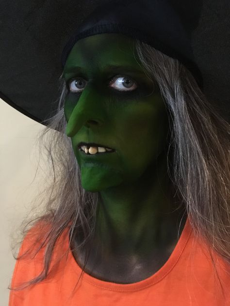 Witch costume. Airbrush makeup, homemade prosthetic nose, green contacts, Dr. Bukk teeth. Life Cast, Green Contacts, Diy Halloween Costumes Easy, Homemade Costumes, Witch Costume, Airbrush Makeup, Diy Halloween Costumes, Diy Halloween, Halloween Diy