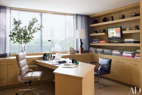 65 Home Office Ideas That Will Inspire Productivity | Architectural Digest Office Layout Ideas, Office System, Office Room Design, Office Cubicles, Home Office Layout, Small Space Office, Midcentury Home, Office Layout, Modern Home Office