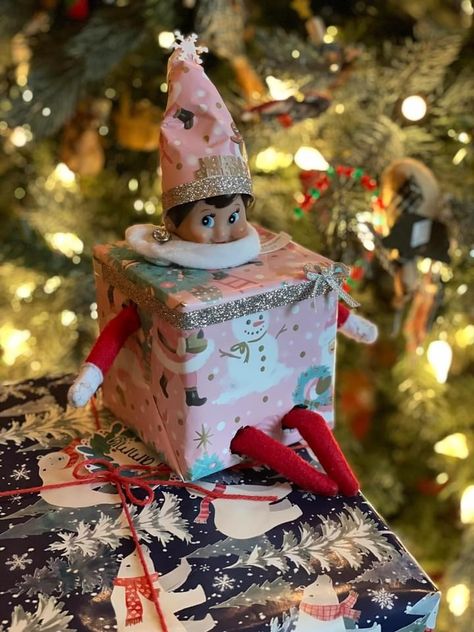 Birthday Elf, Elf Ideas Easy, Elf Games, Elf Yourself, Awesome Elf On The Shelf Ideas, Elf Magic, Elf Activities, Xmas Elf, Elf Antics