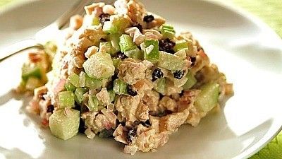 Culinary SOS: Lunch's green apple chicken salad Apple Chicken Salad, Paleo Chicken Salad, Chicken Salad With Apples, Apple Chicken, Grape Recipes, Weight Watchers Recipes, Chicken Salad Recipes, Ww Recipes, Skinless Chicken Breast