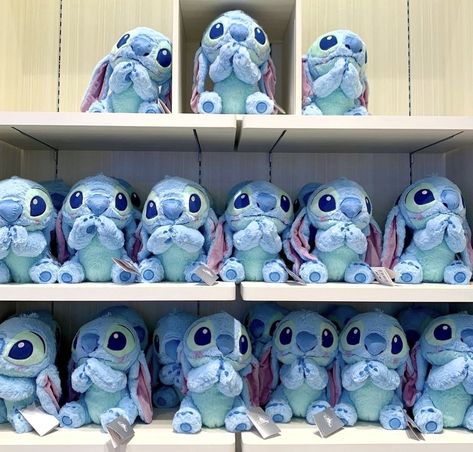 Stitch Teddy Bear, Lilo And Stitch Toys, 626 Stitch, Stitch Stuffed Animal, Lilo And Stitch Merchandise, Stitch Plush, Crazy Best Friends, Disney Stuffed Animals, Tokyo Kawaii