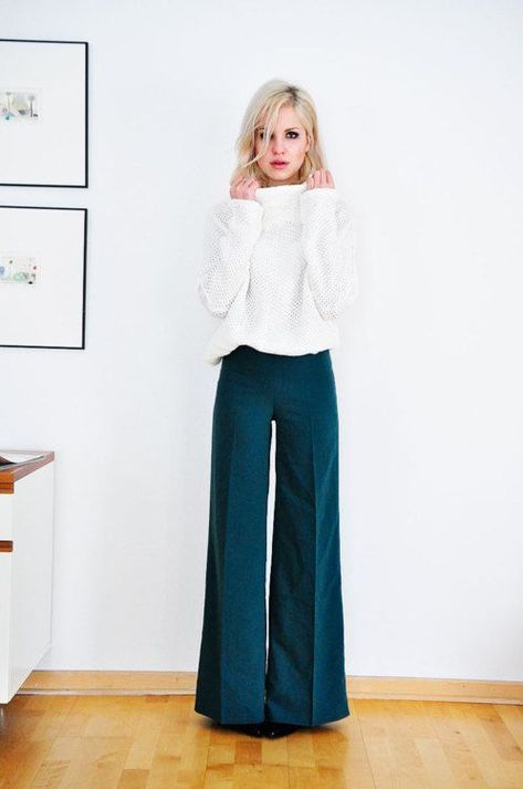 Marlene Hose, Wide Leg Pants Outfit, Leg Pants Outfit, Wideleg Pants, Mode Boho, Pantalon Large, Work Wardrobe, Work Attire, Styling Tips