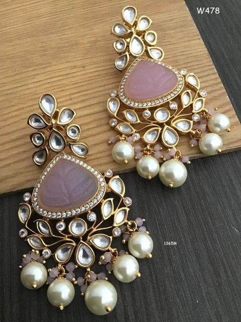 New Earrings Designs Gold, Gold Earring Design For Women, New Earrings Designs, Earring Designs Gold, Earrings Gold Design, Sabyasachi Necklace, Gold Earring Stack, Bollywood Earrings, Vintage Indian Jewelry