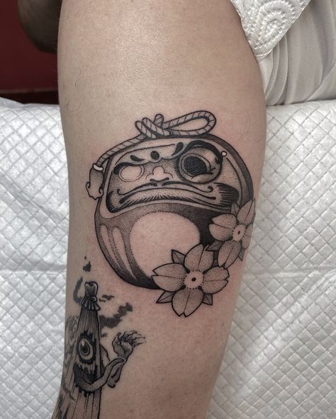 Daruma doll for @dim_fom 🌚 More available designs in highlight❕ Ink @vicecolors_official @vice_asia_headquarters #egorovtattoo #egorovttt #orientaltattoo #japanesetattoo #traditionaltattooo #vicecolors_official #blackmetal #blackmetaltattoo #daruma #darumatattoo Daruma Tattoo, Daruma Doll Tattoo, Doll Tattoo, Daruma Doll, Japanese Tattoo, I Tattoo, Small Tattoos, Black Metal, Design Art