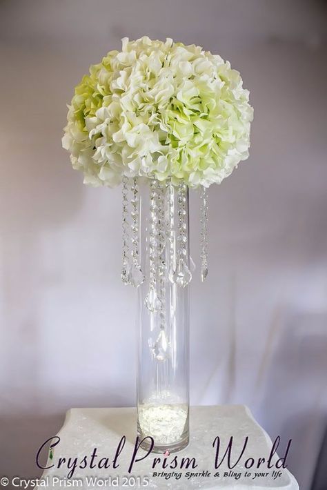 DIY Wedding Centerpieces - Crystals And Chains Centerpiece - Do It Yourself Ideas for Brides and Best Centerpiece Ideas for Weddings - Step by Step Tutorials for Making Mason Jars, Rustic Crafts, Flowers, Modern Decor, Vintage and Cheap Ideas for Couples on A Budget Outdoor and Indoor Weddings http://diyjoy.com/diy-wedding-centerpieces Crystal Wedding Centerpieces, Crystal Centerpieces Wedding, Cheap Wedding Table Centerpieces, Crystals Hanging, Cheap Wedding Centerpieces, Using Crystals, Crystal Garland, Crystal Centerpieces, Hanging Crystal