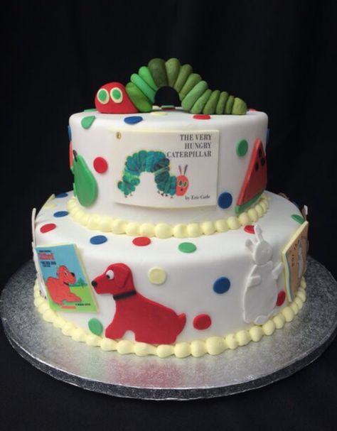 Classic children's book cake Story Book Cake Ideas, Storybook Cake Ideas, Story Book 1st Birthday, Storybook Cake, Childrens Books Baby Shower, Book Themed Birthday Party, Half Birthday Cakes, Cake Story, Book Birthday Parties